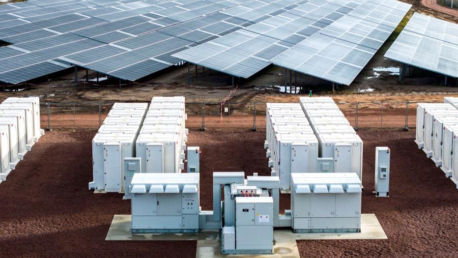 Pourquoi les installations photovoltaïques hybrides deviennent la nouvelle réalité énergétique