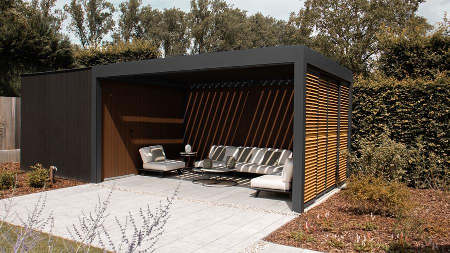 Combinaison parfaite d'un abri de jardin en bois et d'un auvent en aluminium