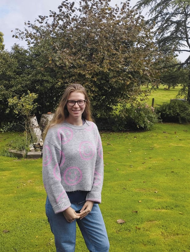 Manon Defourny - Pharmacienne d'officine dans le Brabant wallon 