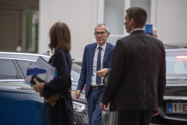 Le budget Inami reporté au 9 décembre, Vandenbroucke déçu