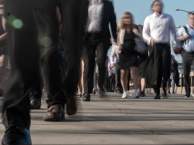 Huisarts vs arbeidsarts: wie bepaalt de werkaanpassingen?