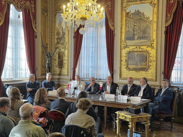 Saint-Pierre et Iris Sud se regroupent 