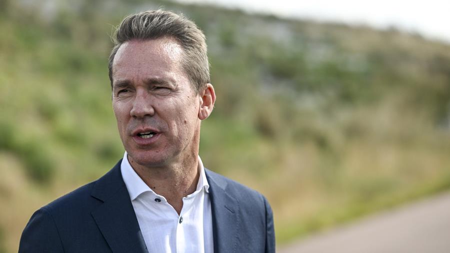 Jo Brouns: "Verbranding van condooms en hiv-remmers is verboden"