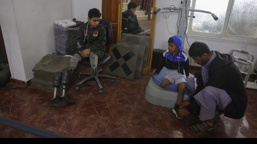 Ruim 20.000 zieken wachten dringend op behandeling in buitenland