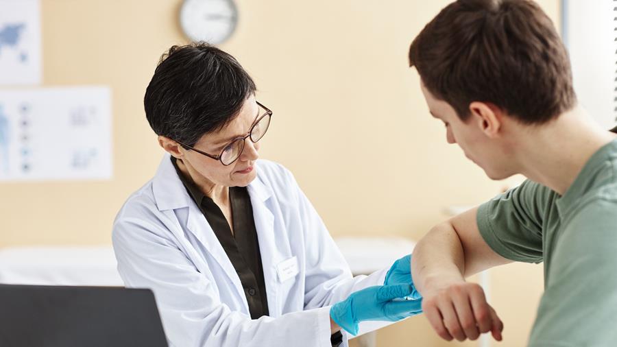 Teleconsultatie dermatologie via huisarts wordt mogelijk