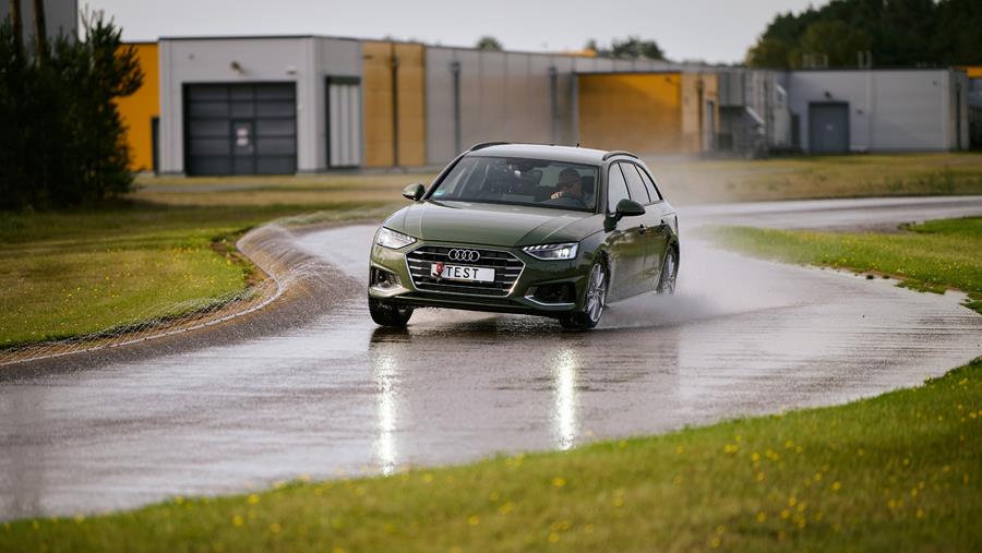 Seuls trois pneus été obtiennent la mention "bon" dans le test ADAC