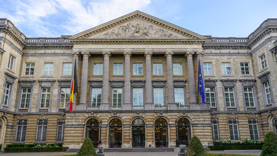 Exercice des professions de santé : un projet de loi modifie les compétences de la Commission fédérale de surveillance