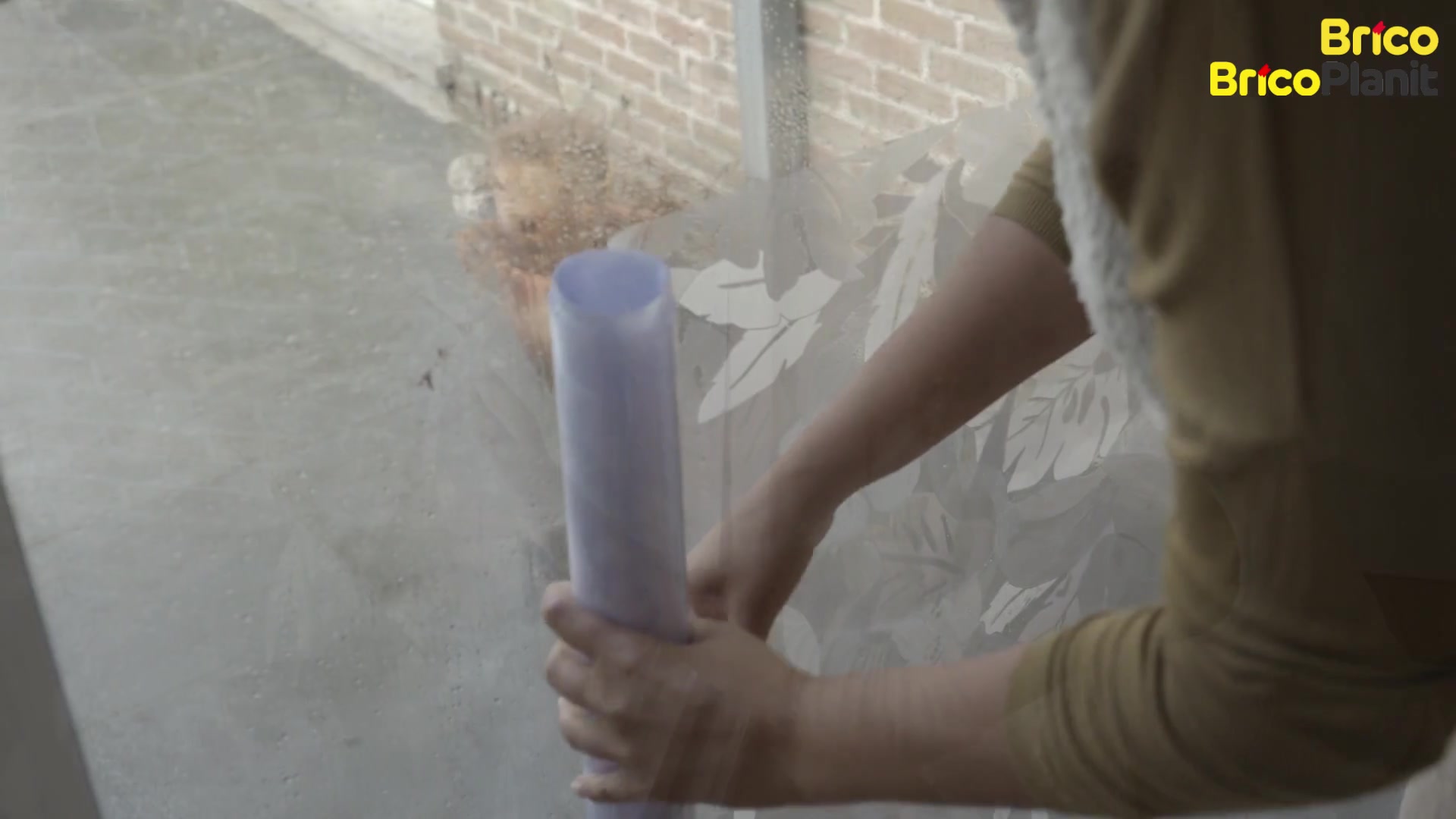 Comment découper un film pour fenêtre sur mesure?