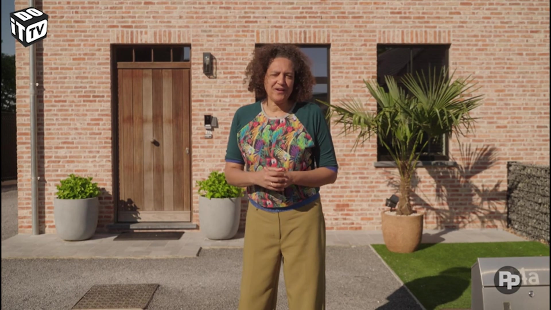 Comment poser une boîte aux lettres pour colis?